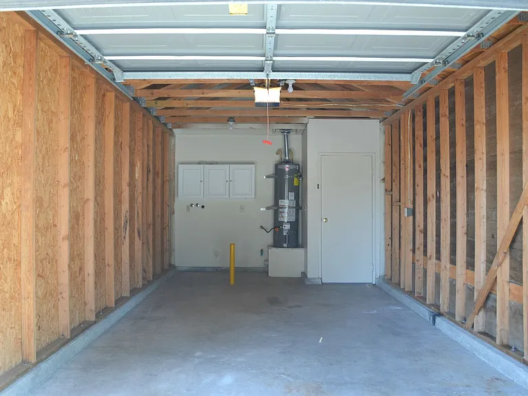 Desert Villas Apartment Homes — Photo 26