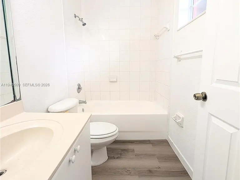 825 SW 6th Pl — Photo 20