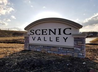 1777 Cornerstone Dr #40, Cross Plains, WI 53528