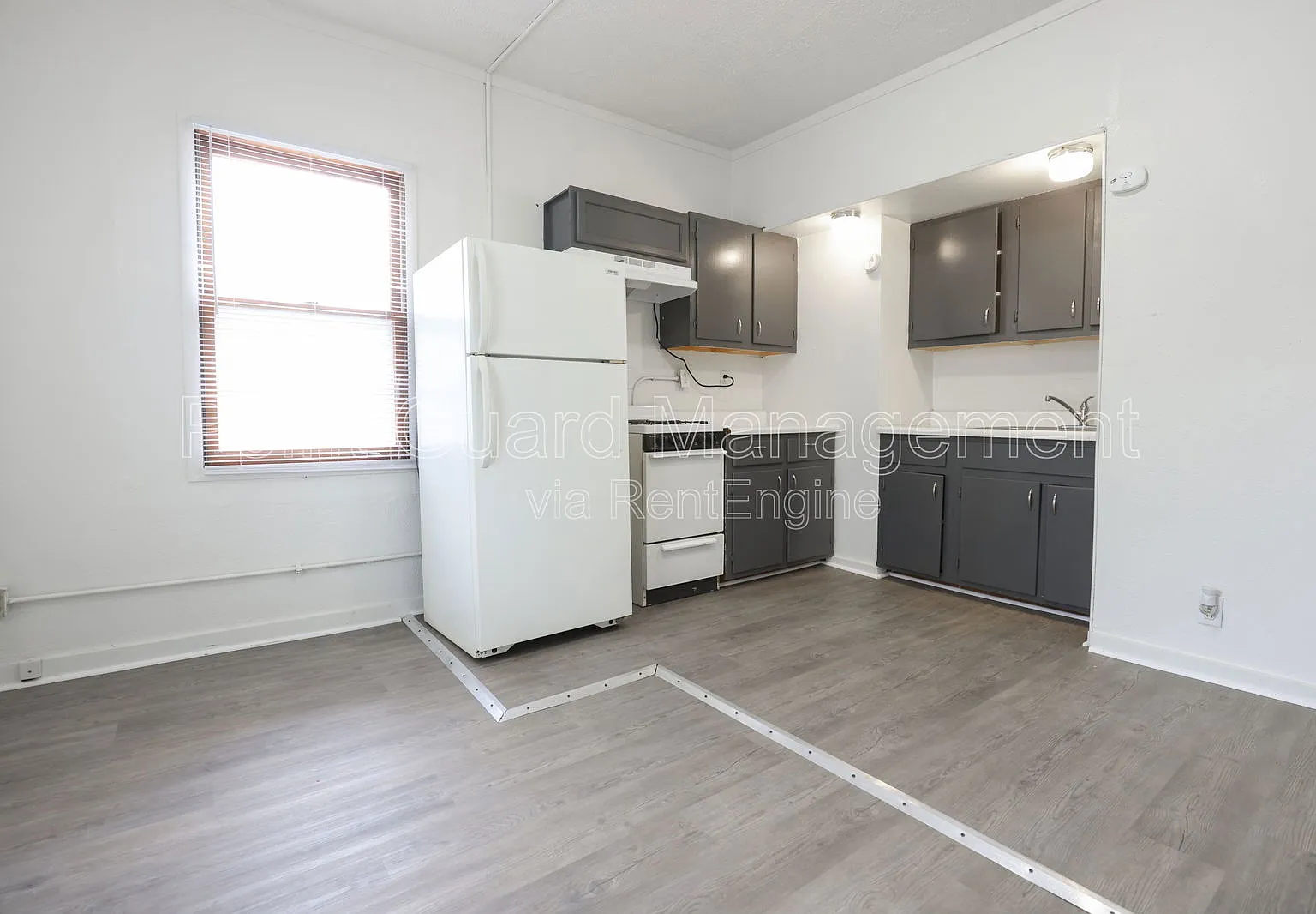 1 bed, 1.0 bath, 396 sqft, $750 — Photo 1