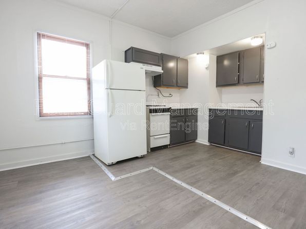 102 N 38th Ave APT 4