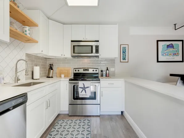 3900 County Line Road #4c, Tequesta, FL 33469