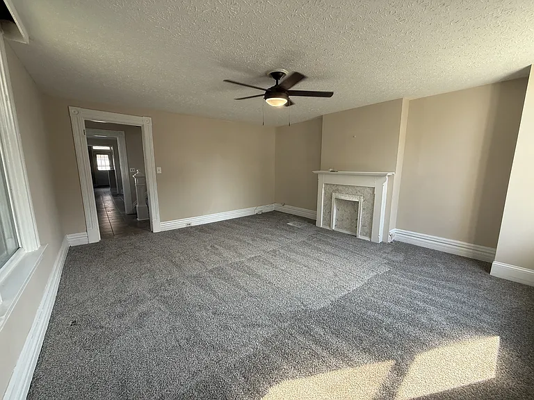 101 Shelby St — Photo 17