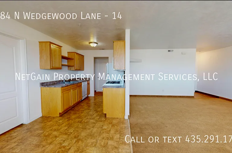 1784 N Wedgewood Ln #14 — Photo 6