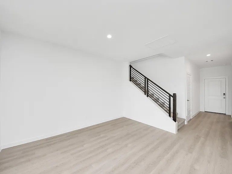 8550 Tropical Breeze Way — Photo 22