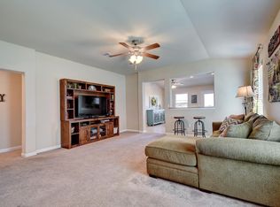 401 Voyager Cv, Kyle, TX 78640