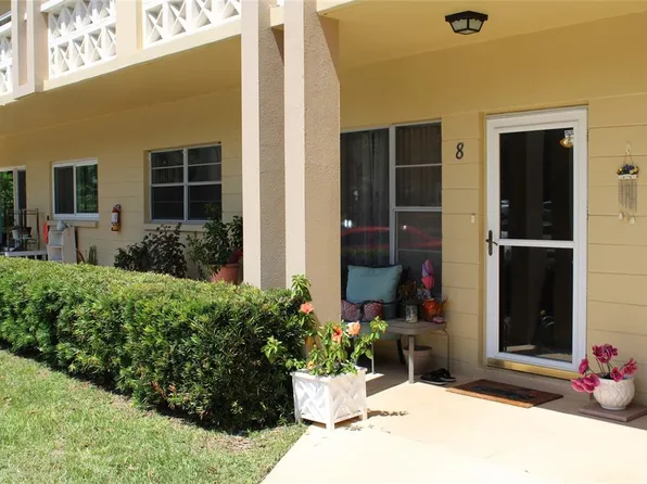 2360 Irish Ln APT 8, Clearwater, FL 33763