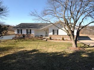 519 Deepwater Ct, Saint Charles, MO 63303