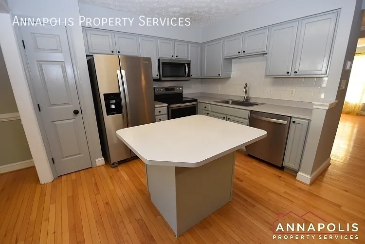 2444 Ivy Landing Way — Photo 2