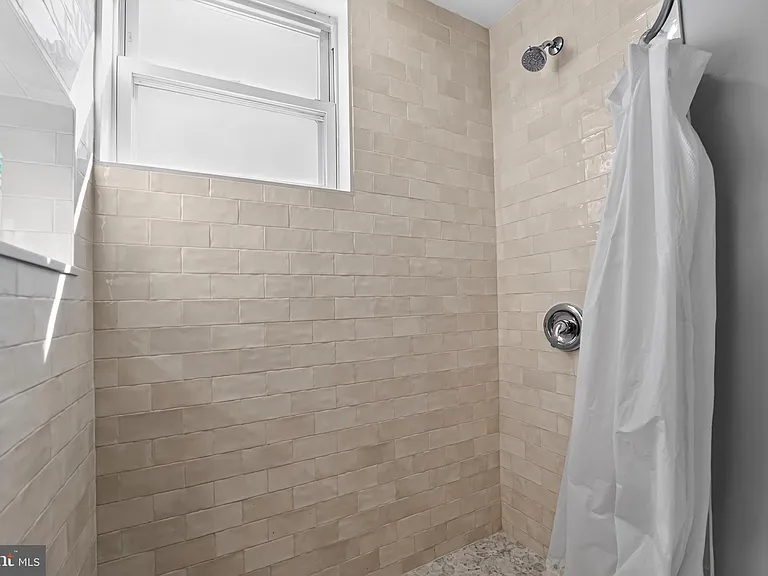 3445 Harwell Ave — Photo 23