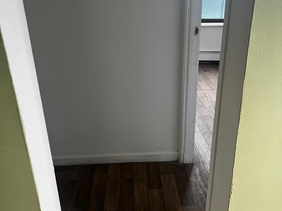 1st image of 88-22 Jamaica Ave