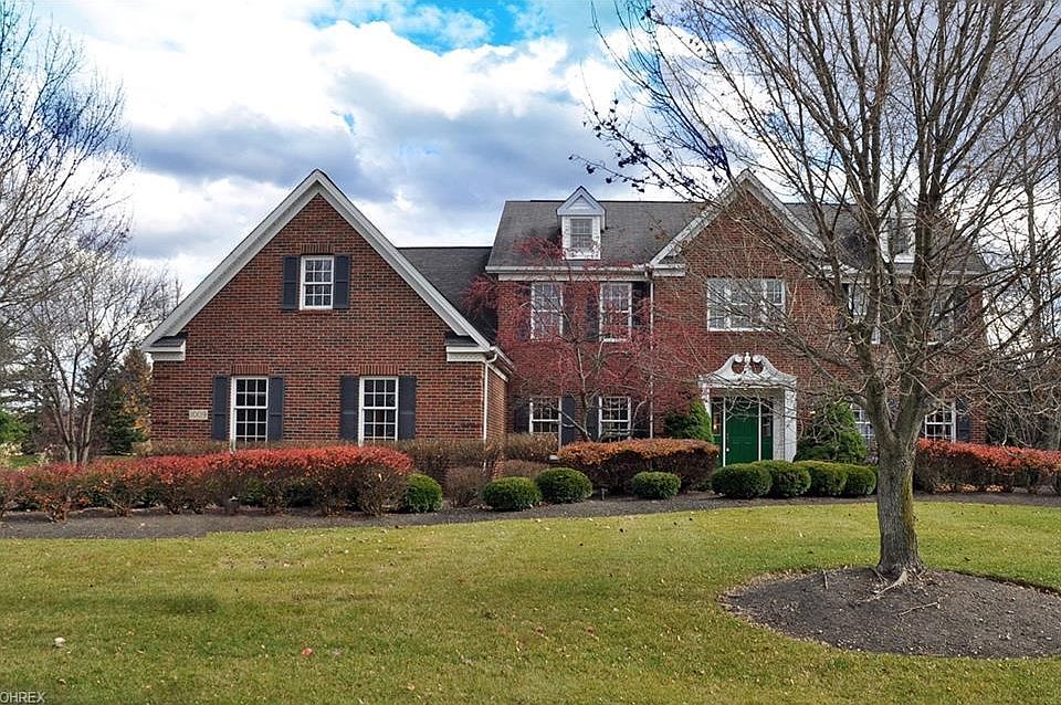1st image of 1009 Orchard Ln