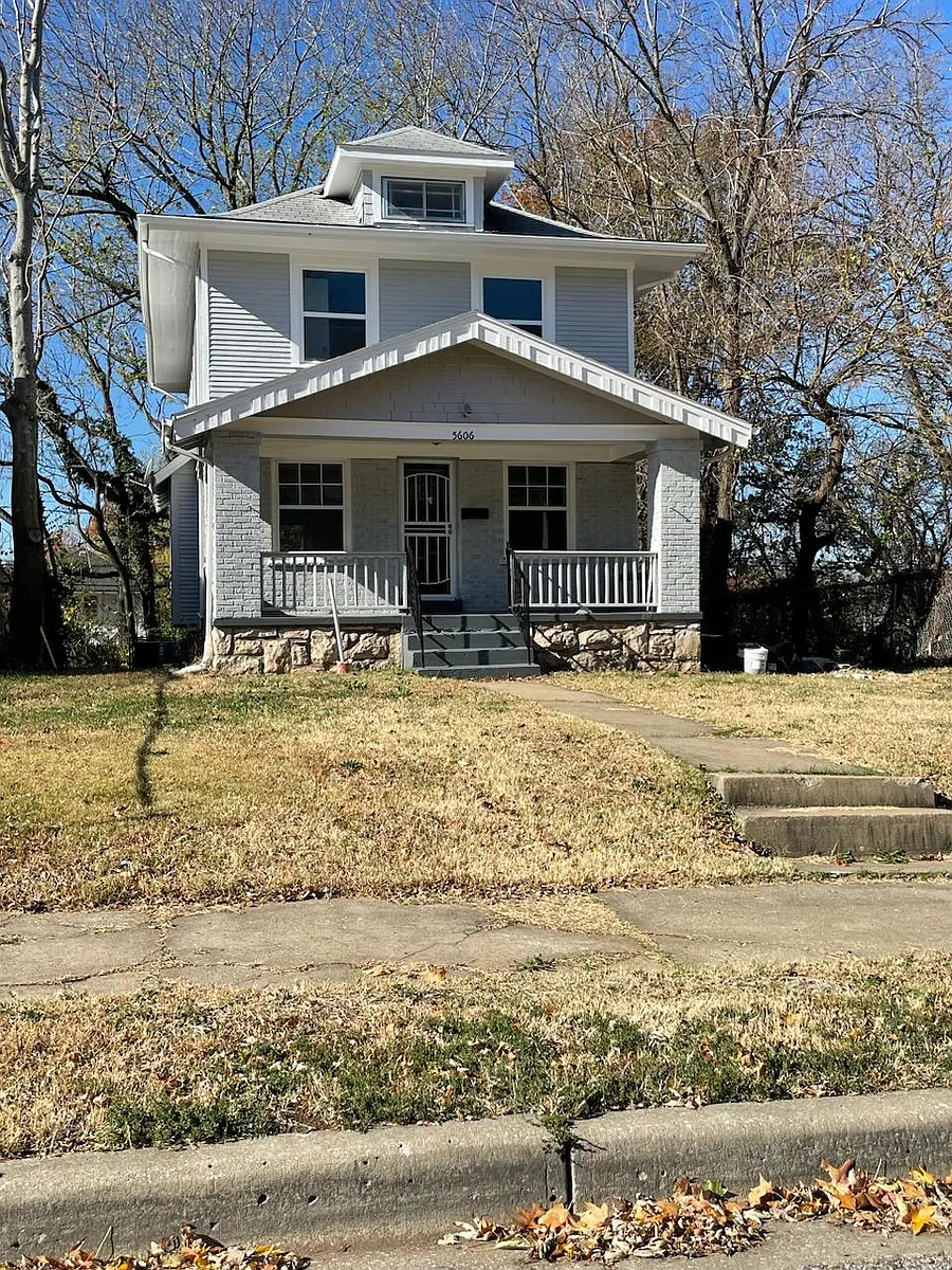 Building Photo - 5606 Highland Ave