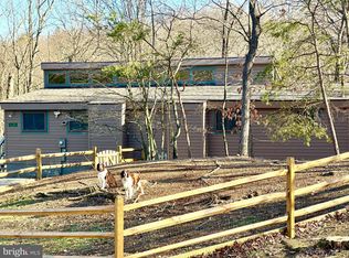 350 Pathfinder Ln, Hedgesville, WV 25427