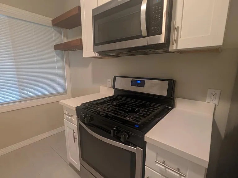 1509 S Orange Grove Ave #7 — Photo 11