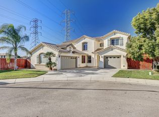 5203 Sire Ct, Riverbank, CA 95367