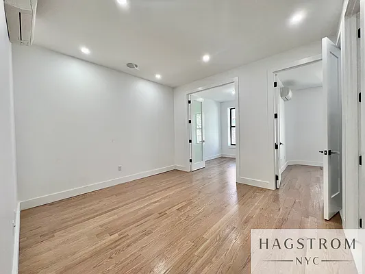 Rented by Hagstrom Management Inc | media 4