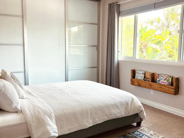 2nd Bedroom Queen Bed