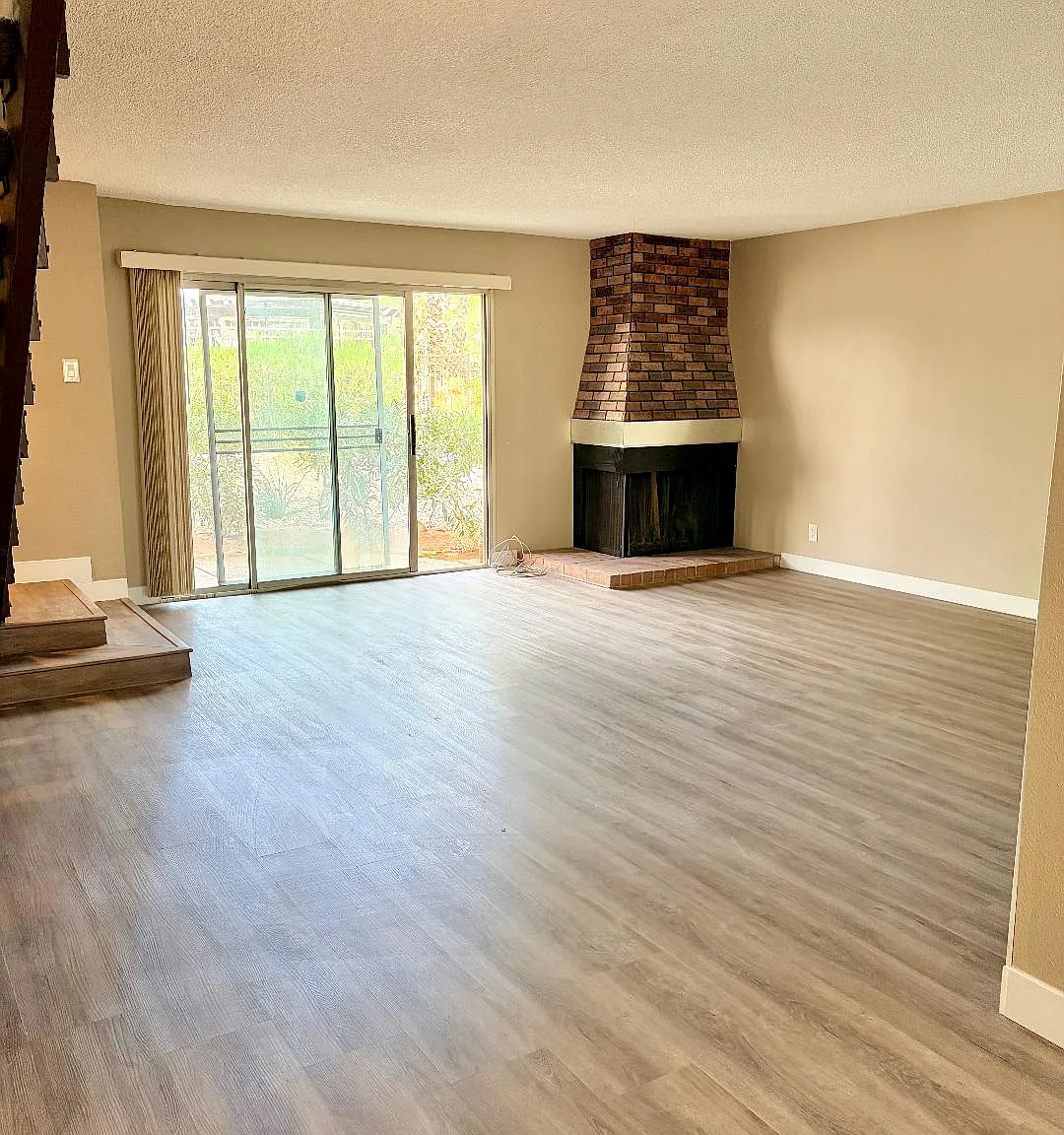 3 bed, 1462 sqft, $1,800 — Photo 3