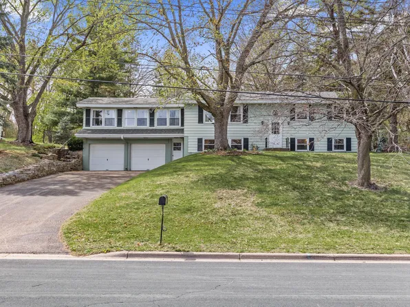 9900 Abbott Ave S, Bloomington, MN 55431