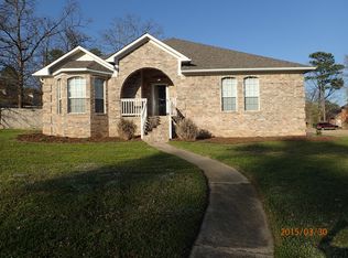 148 Deauville Dr, Maumelle, AR 72113