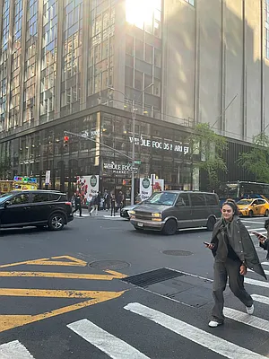 Rented by City Connections Realty | media 21