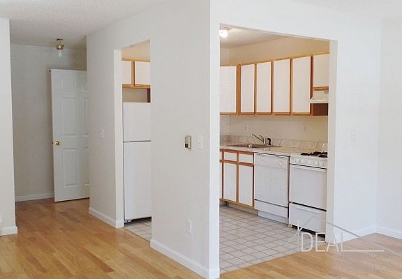 4th image of 66 Underhill Ave #1