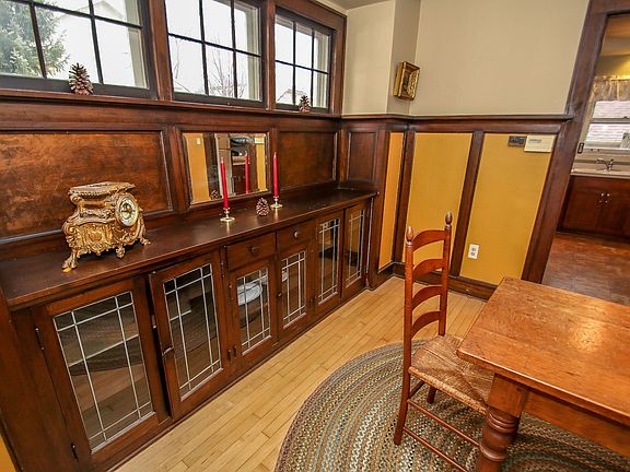 4th image of 2720 E Fernwood Ave