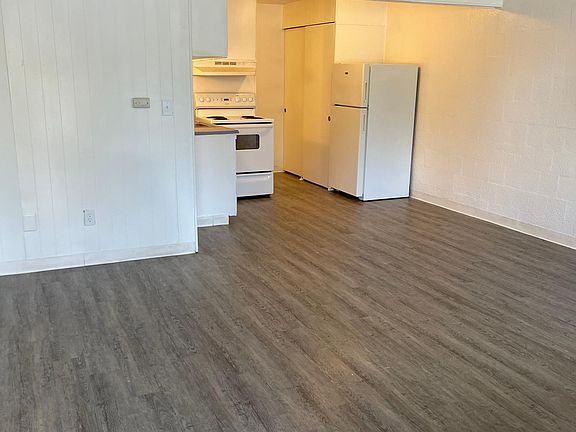 4th image of 6615 150th St SW #99