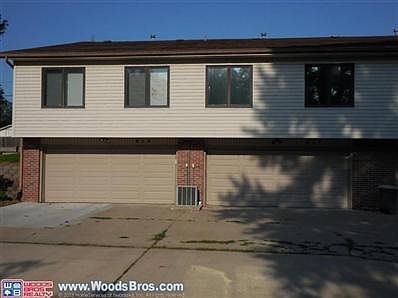 2nd image of 912 Carriage Way #15
