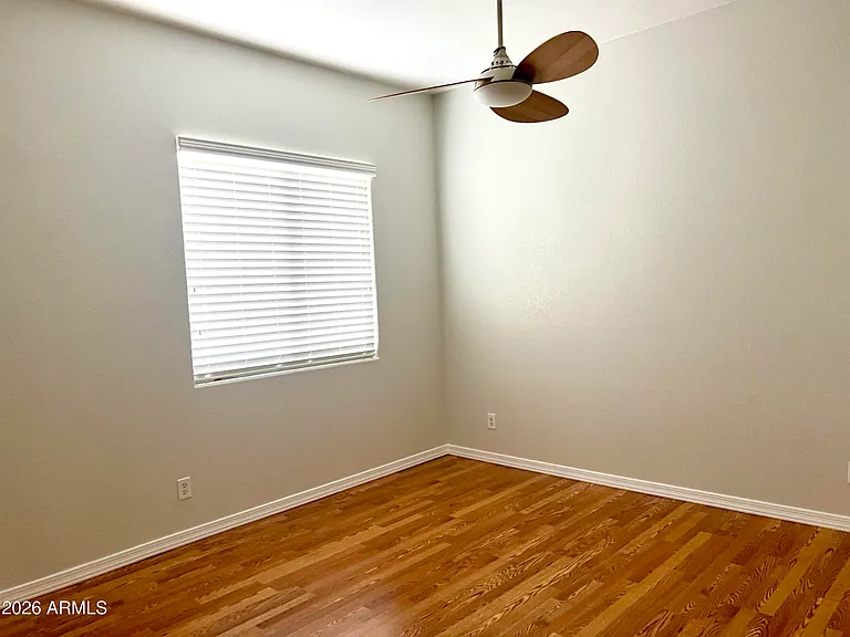 407 W Helena Dr — Photo 15