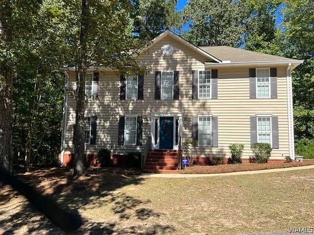 1st image of 10581 Country Club Dr