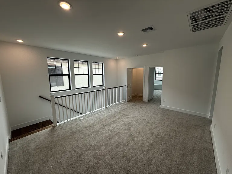 2390 W Los Arboles Pl — Photo 26
