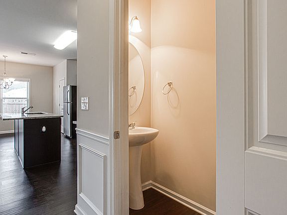 3rd image of 3280 Garden Glade Ln