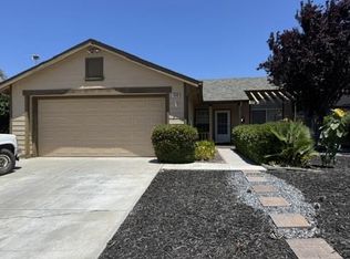 1550 Brighton Dr, Hollister, CA