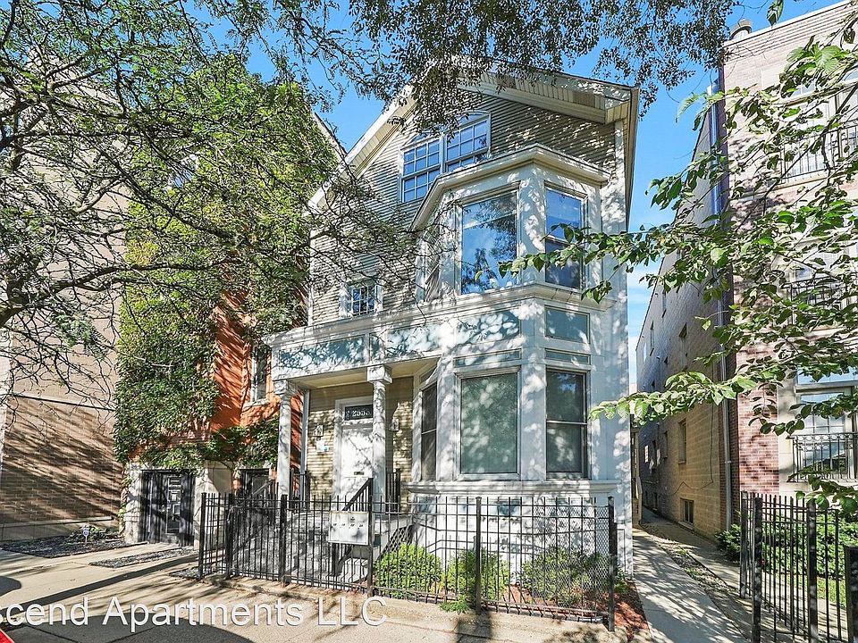 1st image of 2553 N Southport Ave #25532R