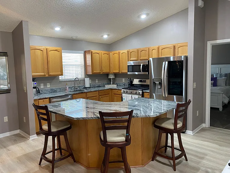 1721 Mountville Ct — Photo 3