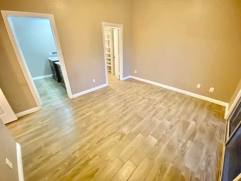 2000 Turquoise Ridge St #204 — Photo 23