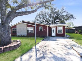 1515 Buffalo Ave, Orange, TX 77630