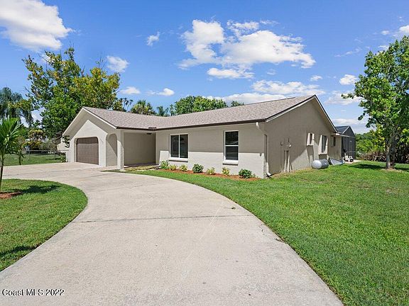 5th image of 2590 Lynwood Pl