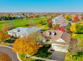 12330 W Whispering Oak Ct, Huntley, IL