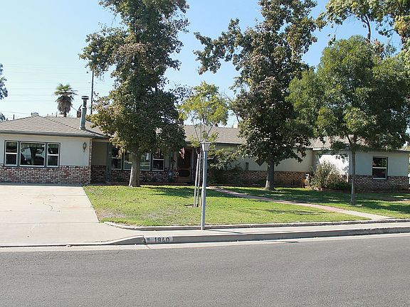 2nd image of 1940 McKinley Ave