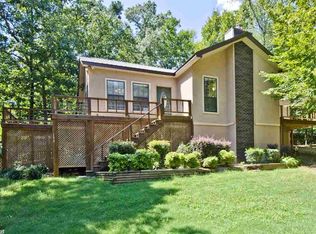 153 Shore Acres Dr, Hot Springs, AR 71913