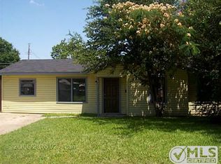 718 Camino Dr, Mesquite, TX 75149