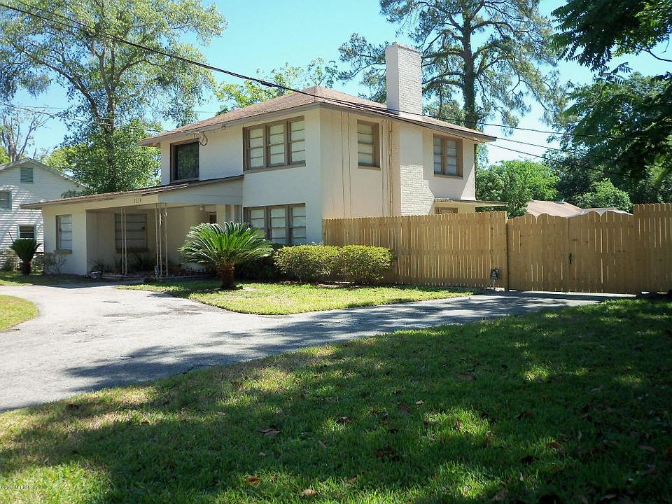 1st image of 2319 Schumacher Ave