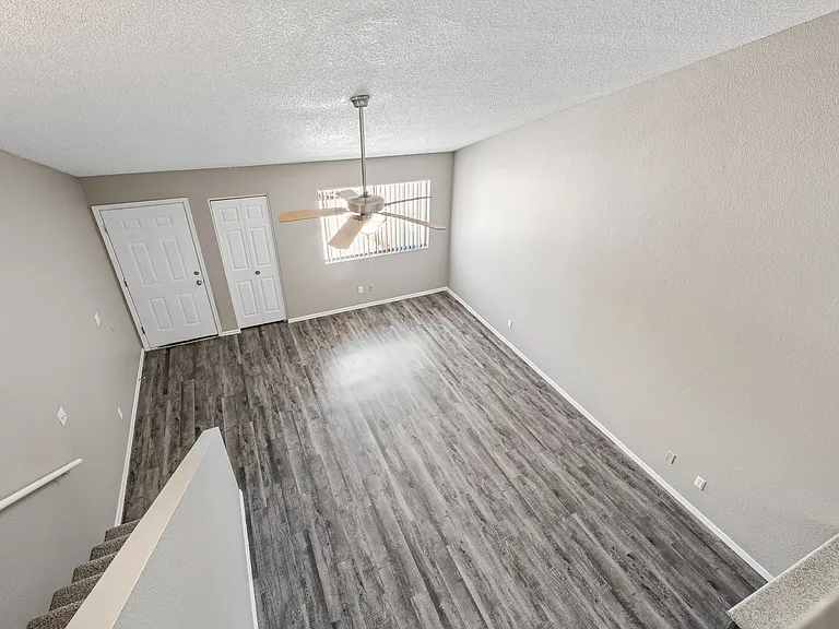 The Flats at Peoria — Photo 46