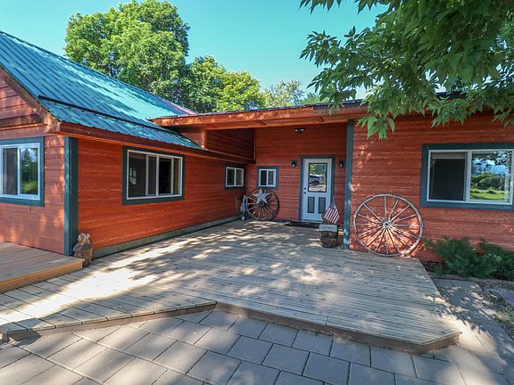 2nd image of 1017 Hiberta St