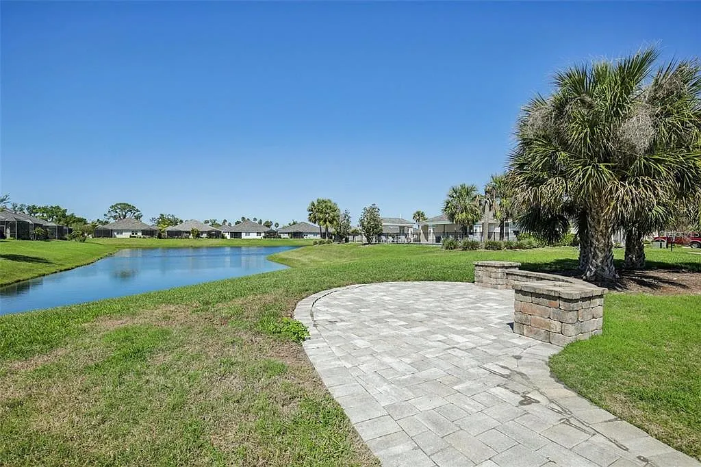 2 bed, 2.0 bath, 1649 sqft, $3,500 — Photo 3
