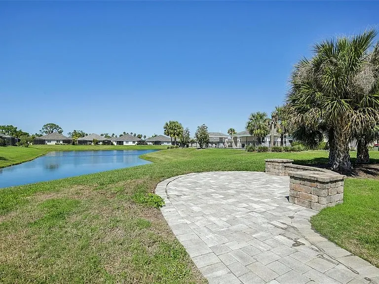 2946 Trustee Ave — Photo 3