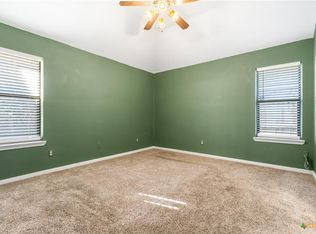 605 Paintbrush Dr, Harker Heights, TX 76548
